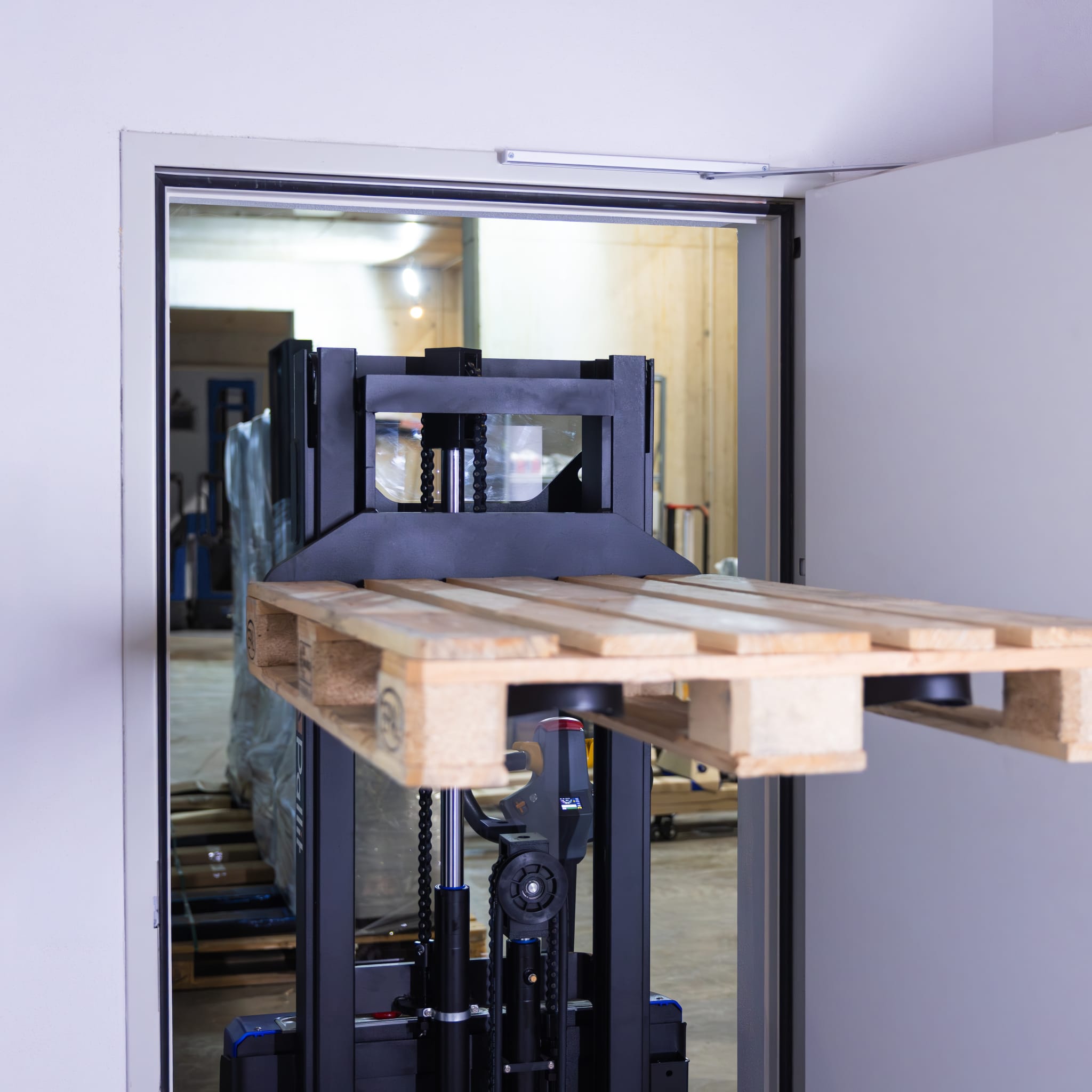 Meeloopstapelaar PRECISE met proportioneel heffen