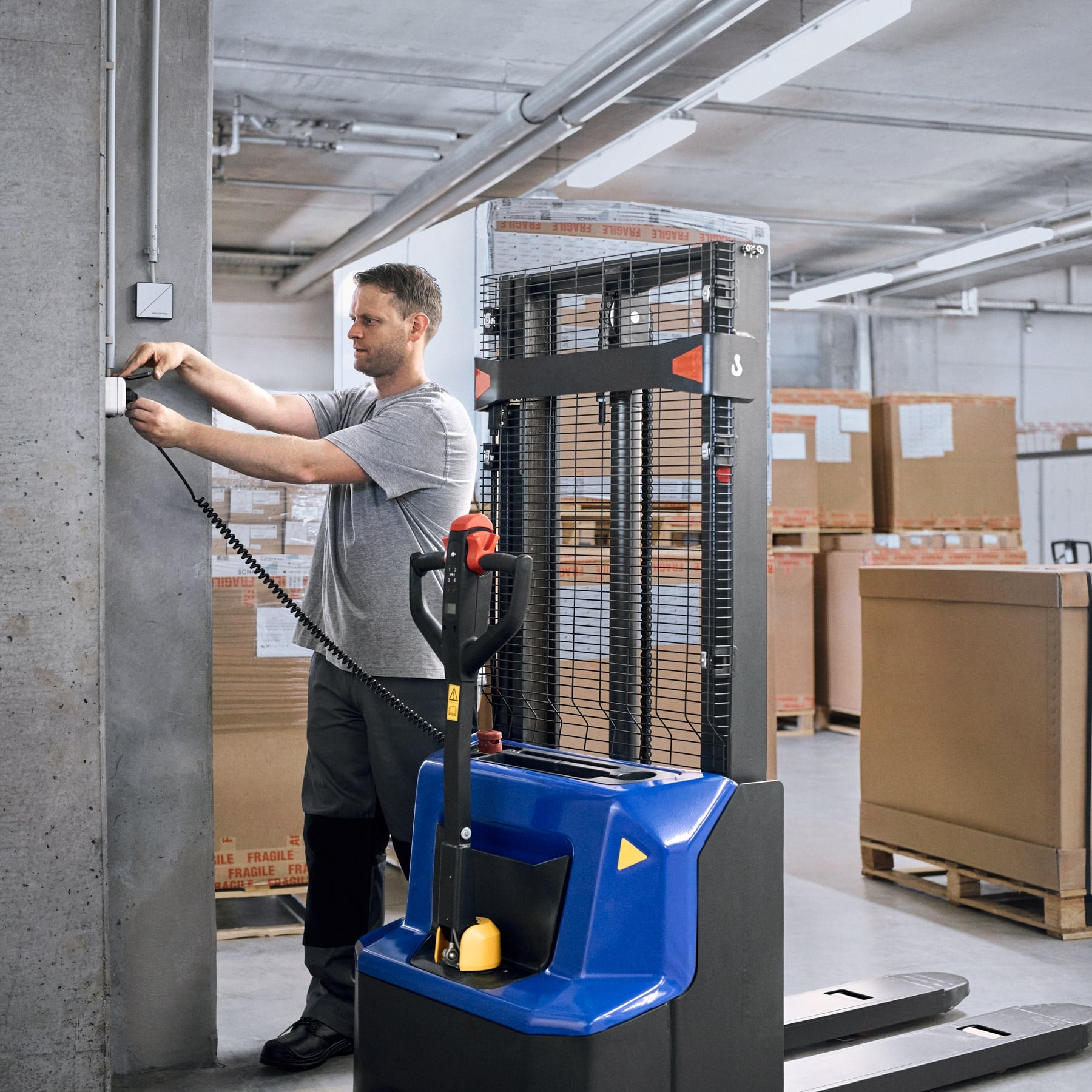 SMART-XXL lithium palletwagen met vrije heffing